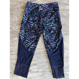 Marika‎ Activewear Capri Leggings Crop Pants Small Vented Navy Blue Athletic
